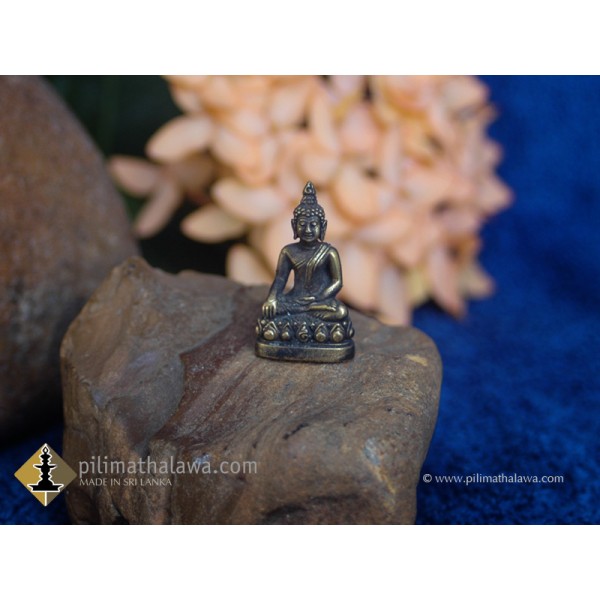 2cm Height High Quality Brass Buddha Stature-ශ්‍රී ලංකාවෙන් හමුවන කුඩාම පිත්තල බුදුපිළිමයකි. 